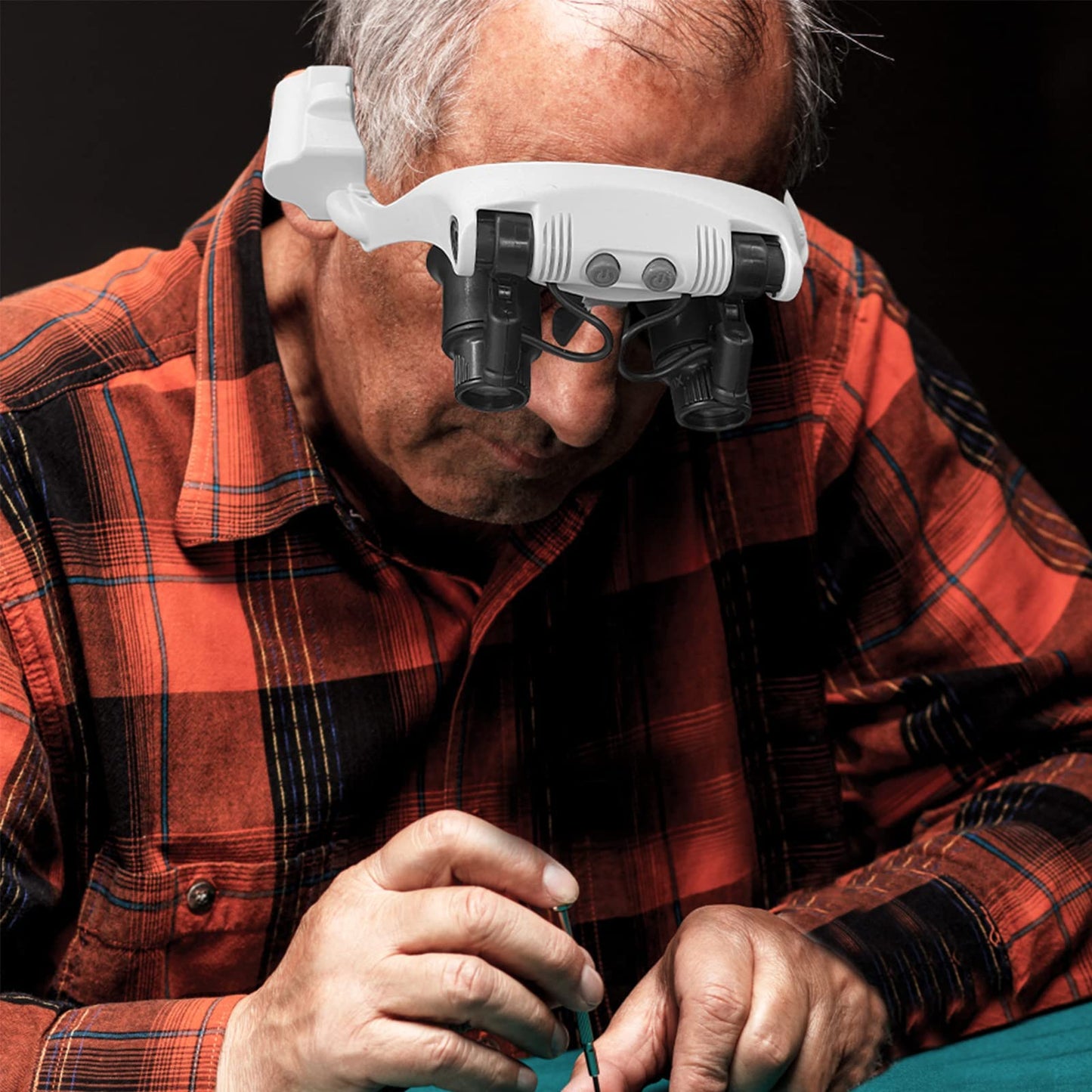 Hands Free Head Magnifying Glasses, Magnifier with Light, 1X, 2X, 3X, 5X, 6X, 8X, Ideal for Jewelry, Eyelash Extensions, Soldering, Craft, Cross Stitch