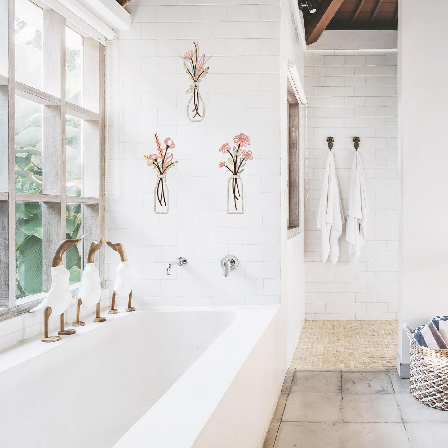 3 Pieces Metal Flowers Wall Arts - Rustic Farmhouse Style Décor Metal Wall Art Black Minimalist Flower Natural Themed Wall Decors for Home Bedroom Dining Room Housewarming (Pink Beige)