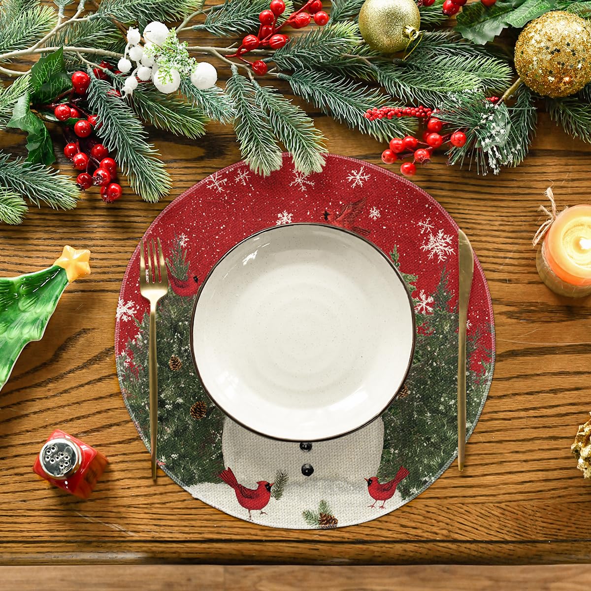 Snowman Trees Snowflakes Christmas Round Placemats Set of 4, 14 Inch Winter Round Table Mats for Dining Decoration