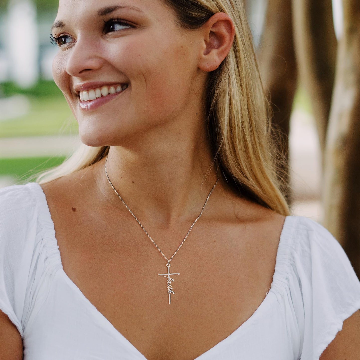 Lcherry Grandma Gifts from Granddaughter - Grandma Cross Necklace for Women, Religious Birthday Mother's Day Gifts Necklace for Mom Women