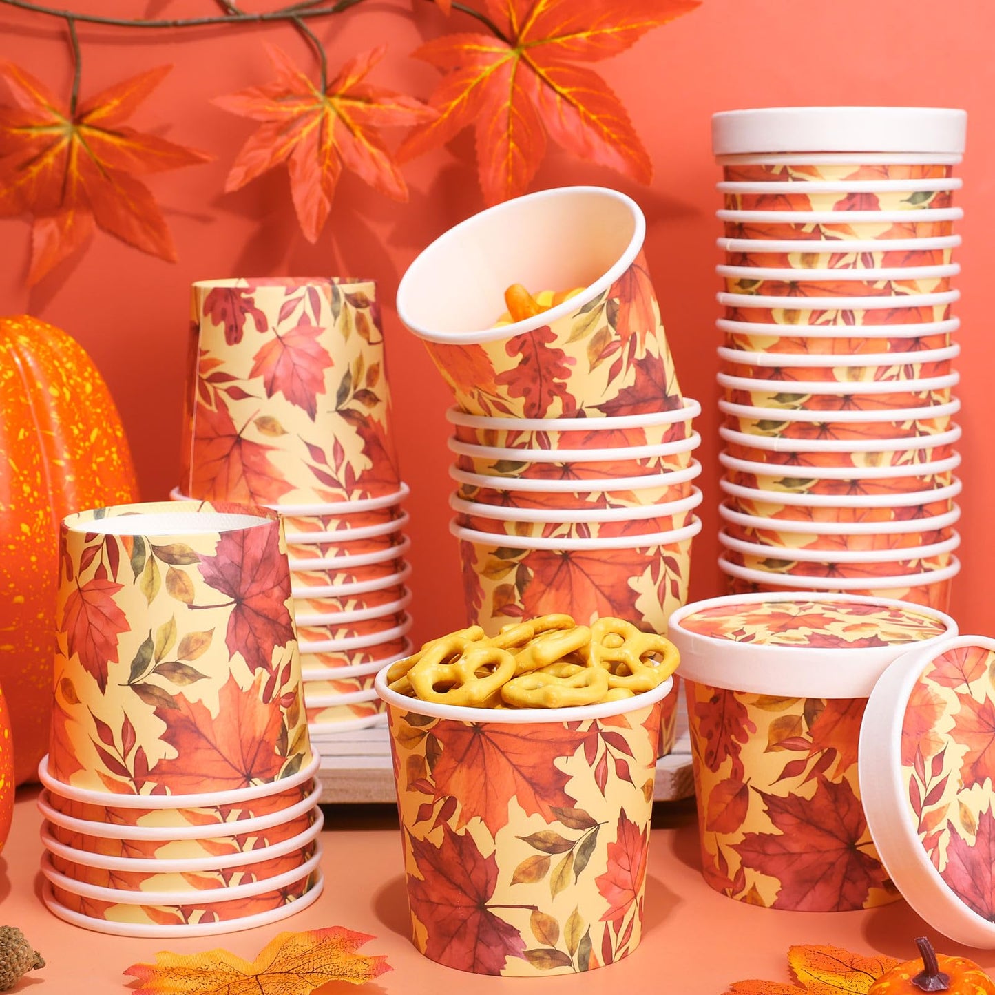 50Pcs 12Oz Fall Maple Leaf Kraft Paper Soup Containers with Lids Autumn Paper Food Bows Disposable Cups for Thanksgiving Party Storing Food Carrying Out