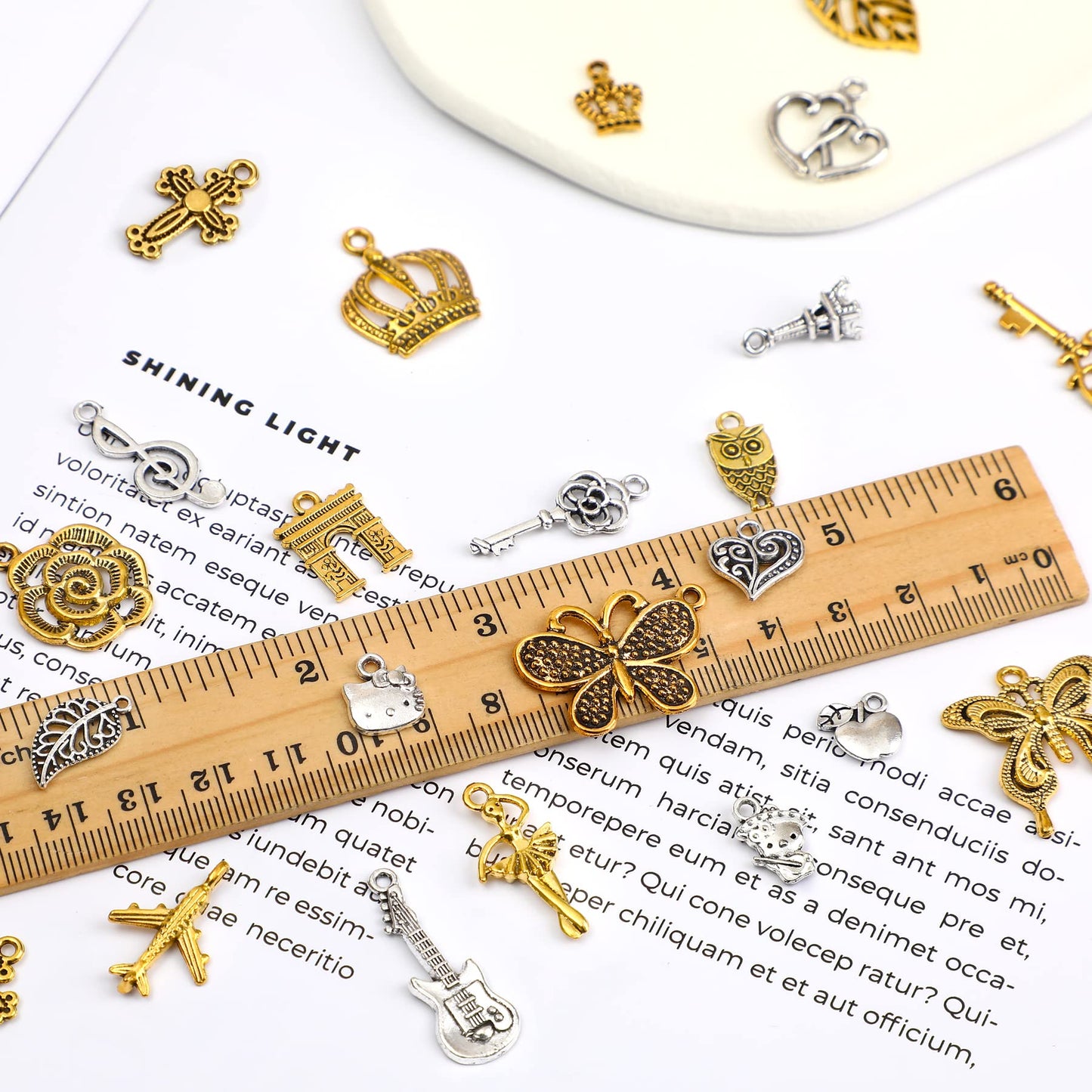 SANNIX 200Pcs Bulk Jewelry Making Charms Tibetan Antique Silver Gold Charm Pendants for DIY Bracelet Necklace Making Crafts