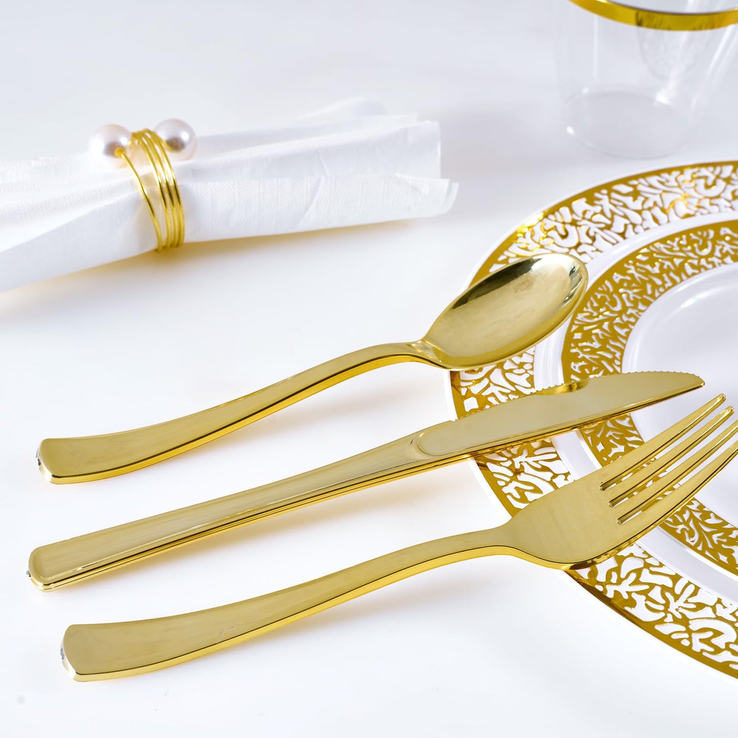 150 Count Gold Dinnerware Set, Elegant Plastic Plates Disposable Include: 25 Gold Lace Plastic Plates, 25 Dessert Plates, 25 Forks, 25 Knives, 25 Spoons, 25 Cup, Ideal for Party, Birthday