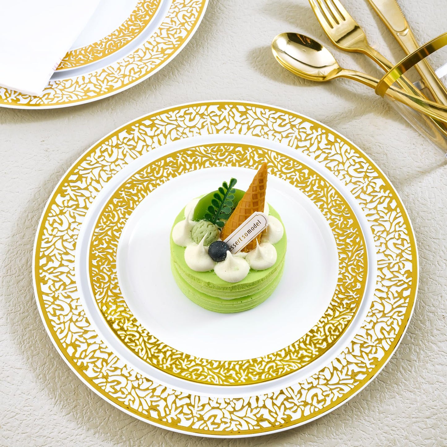 150 Count Gold Dinnerware Set, Elegant Plastic Plates Disposable Include: 25 Gold Lace Plastic Plates, 25 Dessert Plates, 25 Forks, 25 Knives, 25 Spoons, 25 Cup, Ideal for Party, Birthday