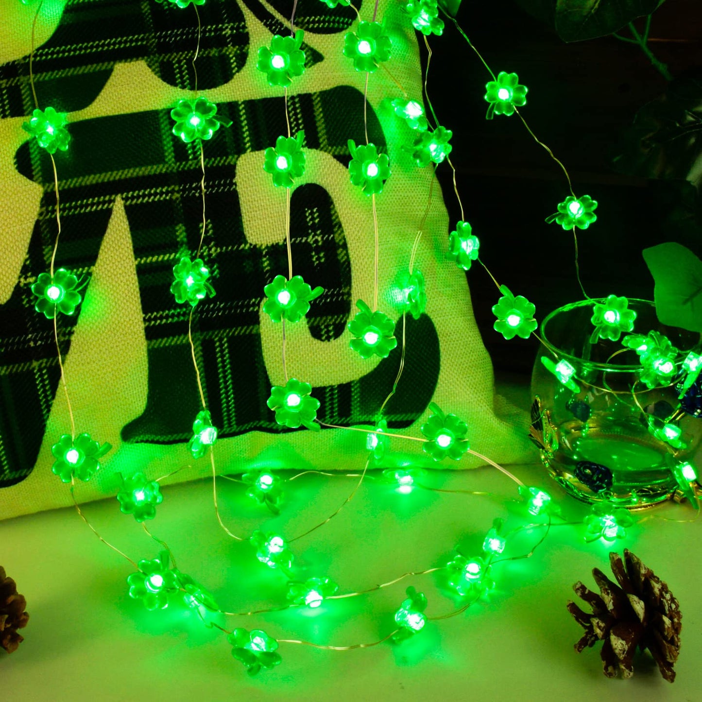 Tmacker St Patricks Day Decorations 3D13Ft 50LED Green Shamrock String Light, St Patricks Day Decor Irish Party for Home Indoor/Outdoor Wedding Anniversary Holiday Green Decor