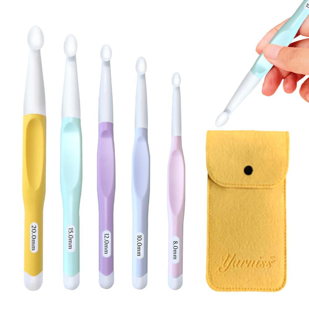 Yarniss Large Ergonomic Crochet Hooks Set, Big Crochet Hooks for Chunky Yarn Size 8.0mm 10.0mm 12.0mm 15.0mm 20.0mm