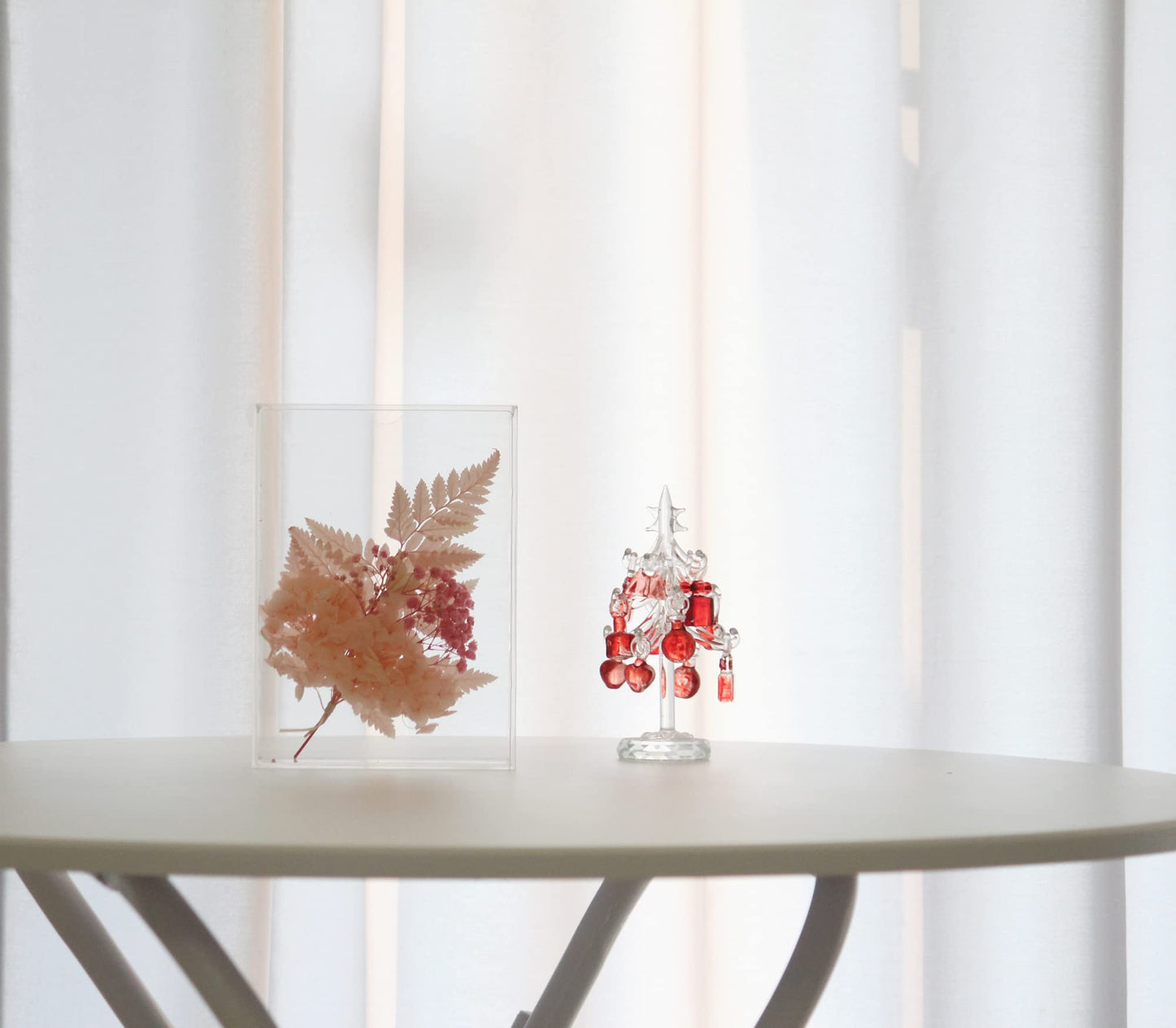 MarccTipton 5x7 Shadow Box Frame, Acrylic Photo Picture Frame, DIY Tabletop Display Case, All Clear Memory Box for Dried Flowers/Kids Room/Birthday/Wedding/Party/Shop Decor (1.1” Interior Depth)