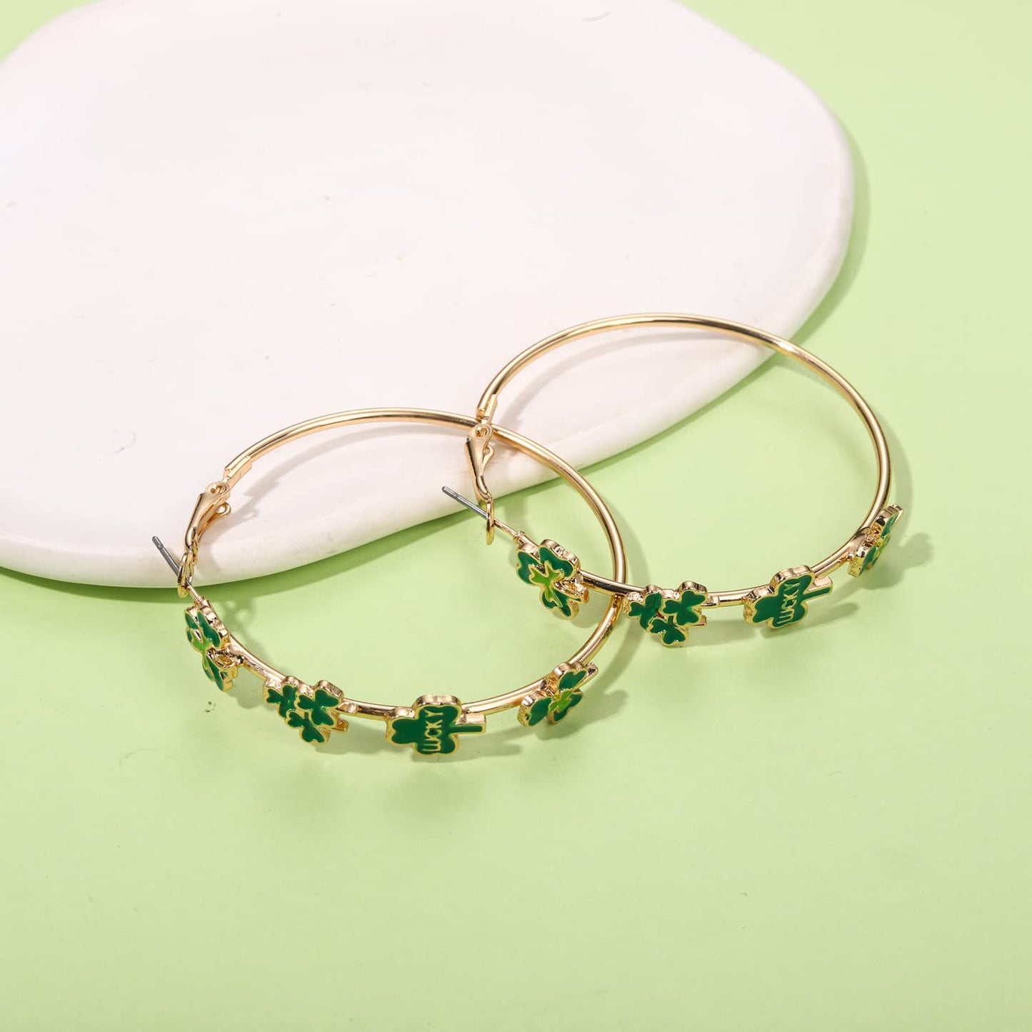 BVGA St Patrick's Day Hoop Earrings Green Shamrock Charm Earrings Festive Clover Luck Hat Leprechaun Funny Irish Hoop Earrings Jewelry Gift for Women