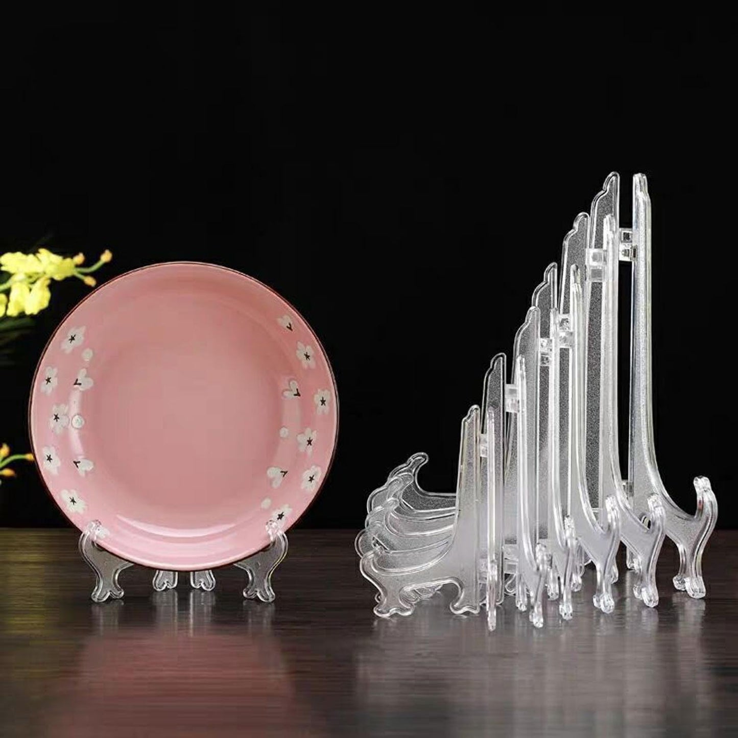 12 Pack 6 Inch Clear Plastic Easels or Stand/Plate Holders to Display Pictures or Other Items at Weddings, Plate Stands for Home Decoration, Birthdays, Tables