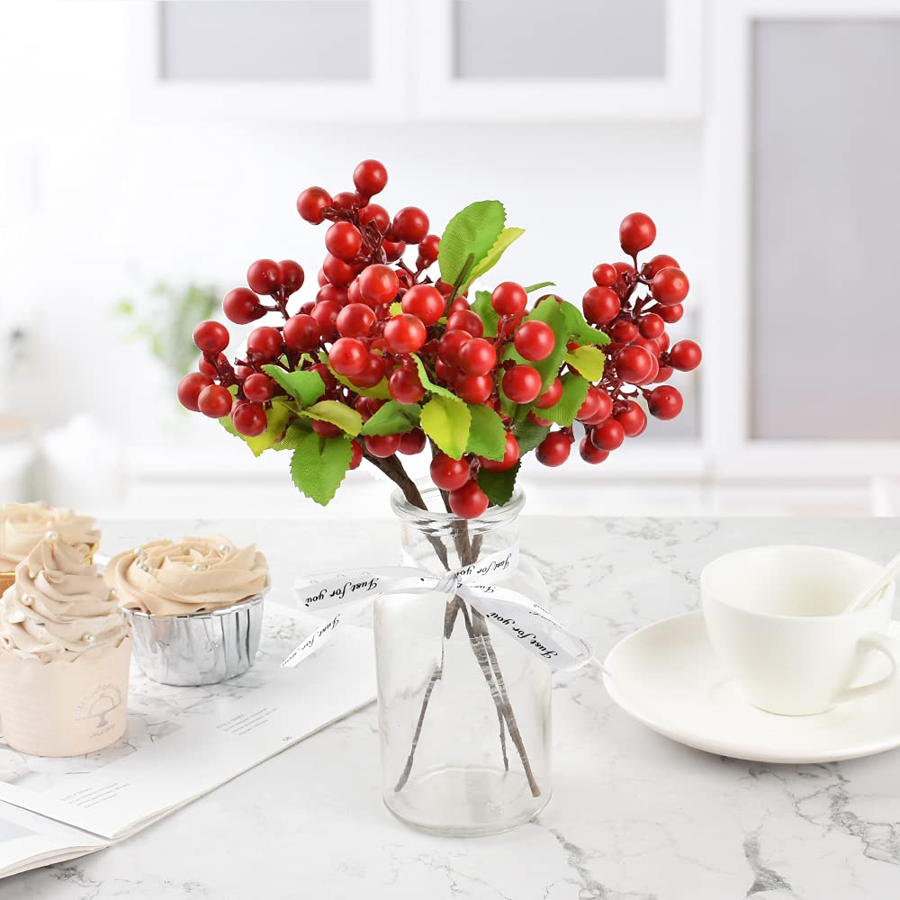 HUIANER 4 Pcs Artificial Red Berries, Christmas Fake Flowers Lifelike Redberry Stems Faux Fruit for Valentine's Day Wedding Home Kitchen Party Crafts Decoration(Red)