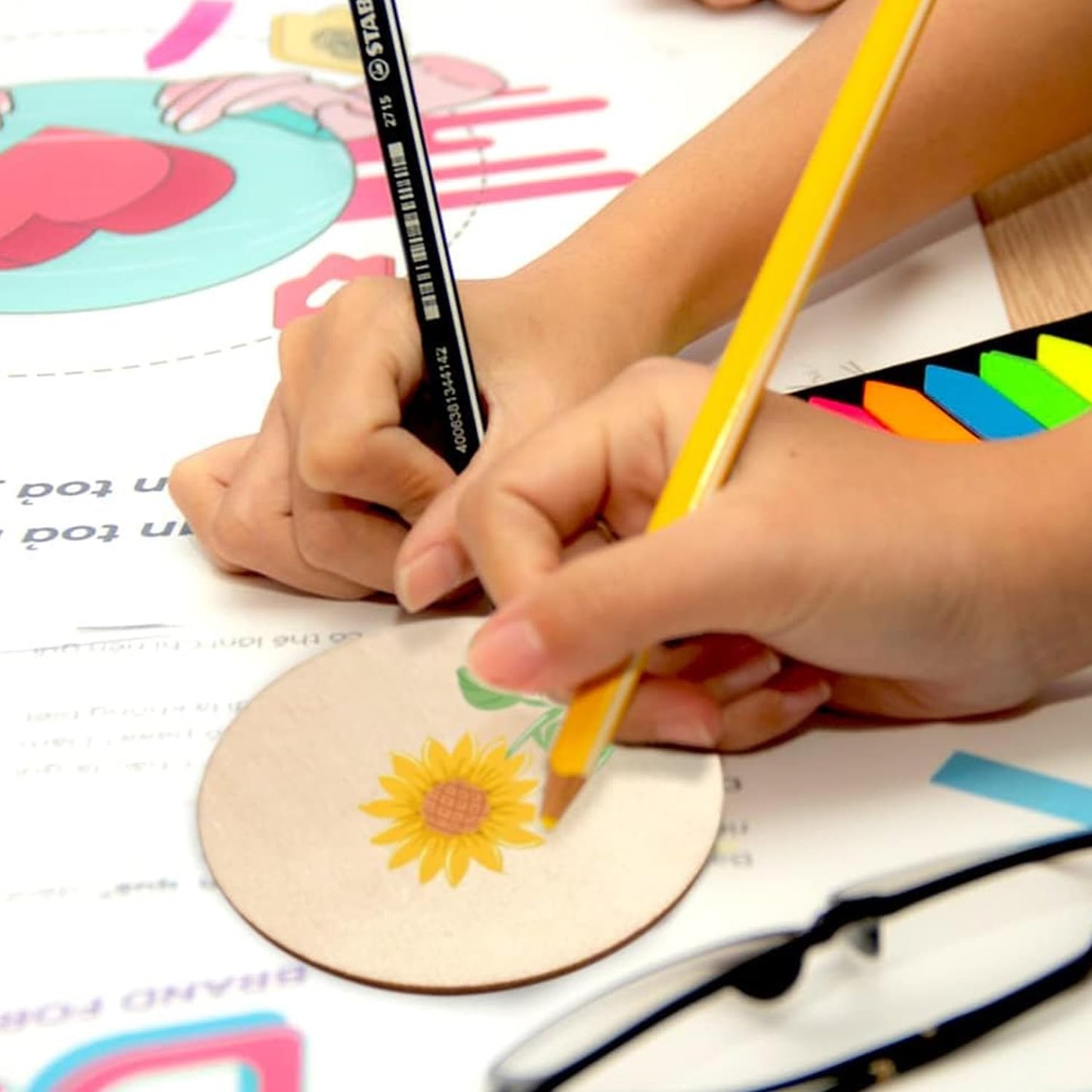 120 Pcs Unfinished Wood Circle Round Disc Blank Natural Wooden Cutout Ornaments for Decoration DIY Craft Art Supplies (Round 2 x 2 x 0.12 inches)