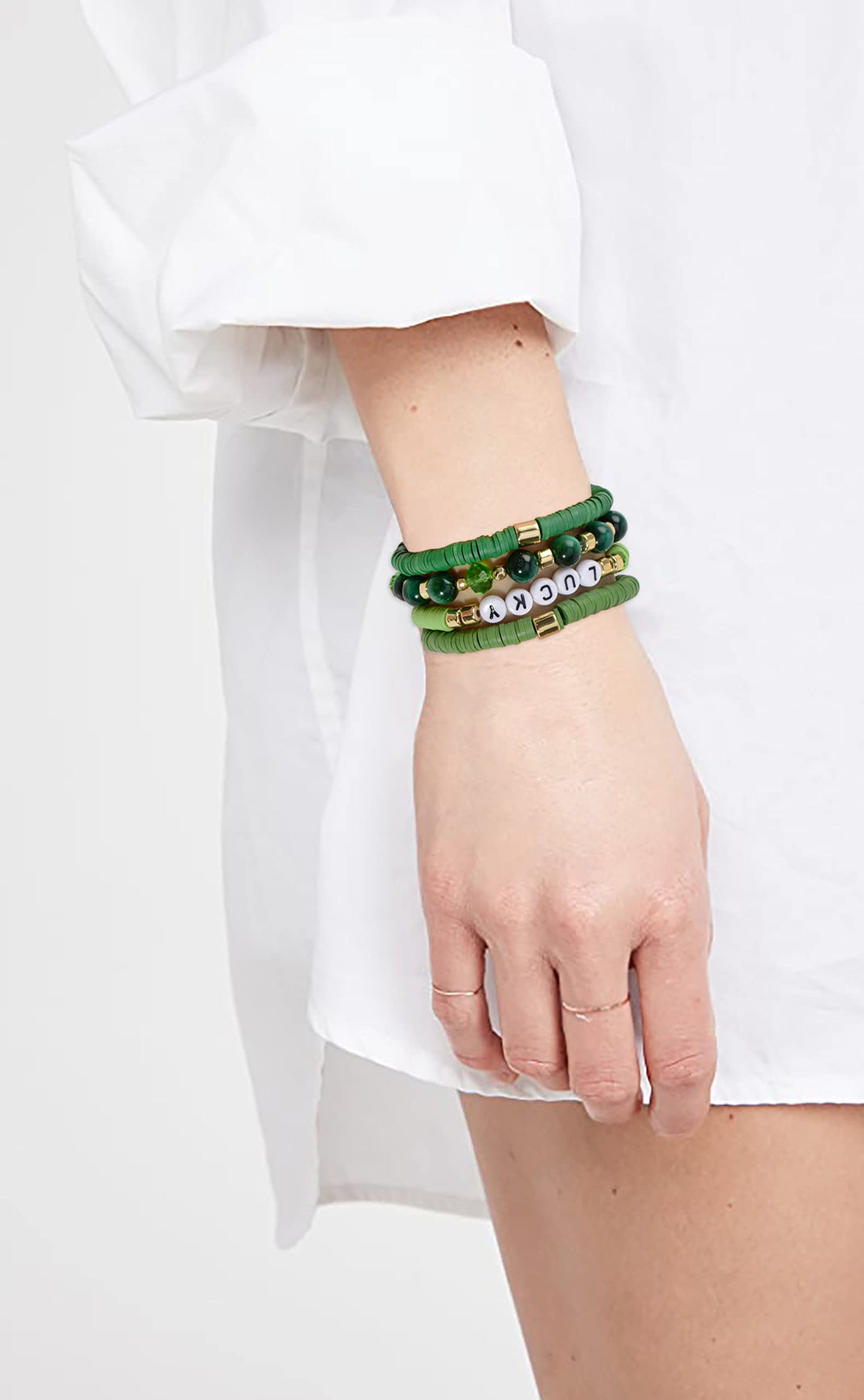St. Patrick Day Heishi Bracelets for Women Clay Beaded Stretch Bracelets Stackable Crystal Stone Beaded Green Bracelets Set Friendship Boho Outfits Jewelry