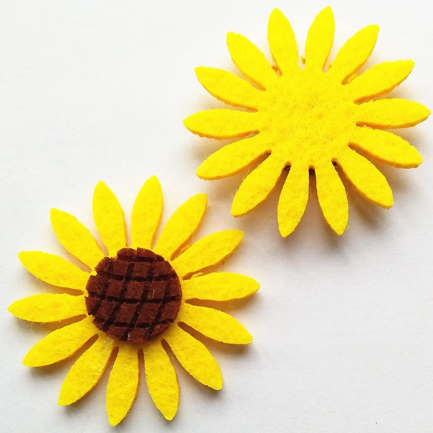Qingxi Charm 36pcs Yellow Sunflower Applique Patches for Girl Hairband Making Clothes Sewing Decoration DIY Handmaking Craft (Yellow)