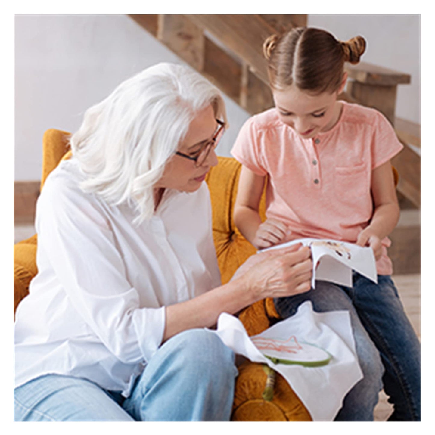 Louise Maelys Embroidery kit for Beginners,Cat Stamped Pattern Cross Stitch Kits for Adult Including Cloth,Hoop,Color Threads,Needles and Instruction