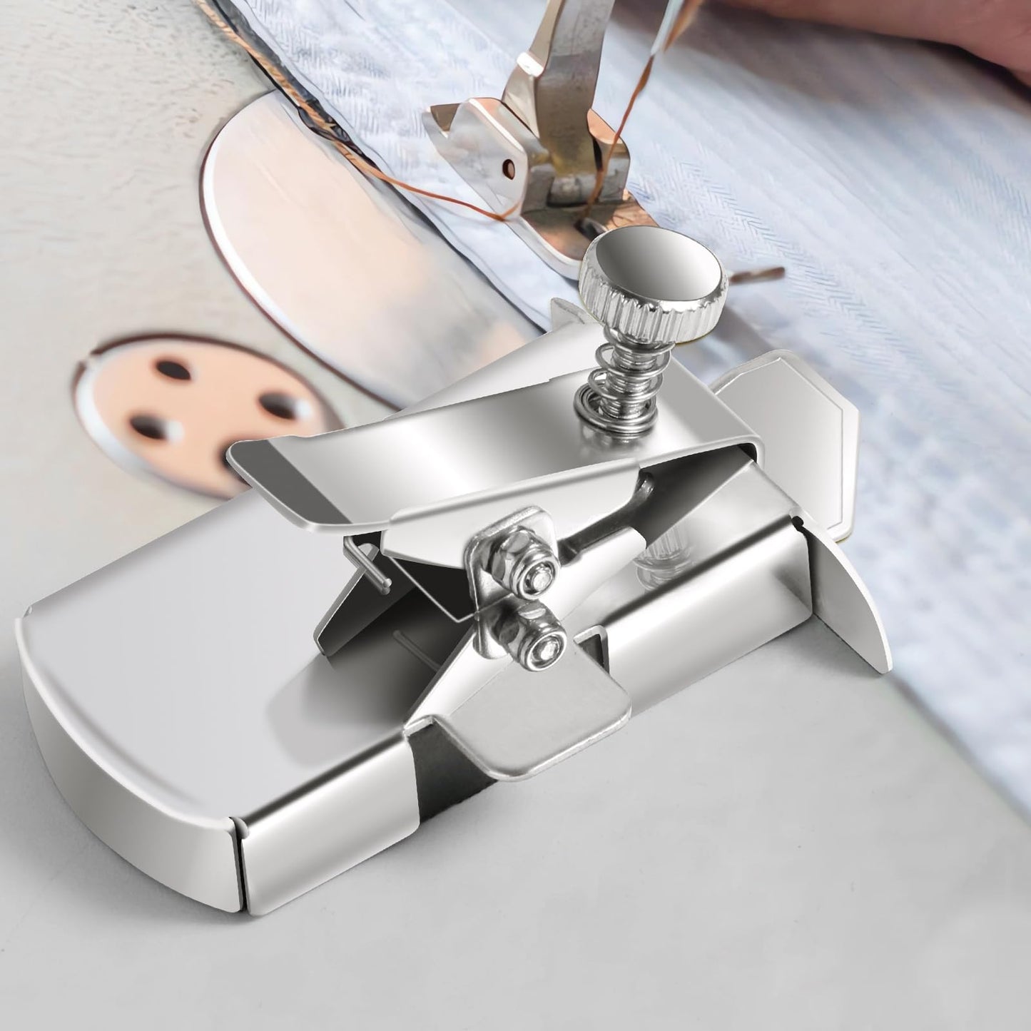 Upgraded Magnetic Seam Guide for Sewing Machine, Magnetic Seam Guide with Clip, Universal Seam Guide, Hemmer Guide, Multifunctional Hem Guide for Sewing Machine, Sewing Supplie Accessories