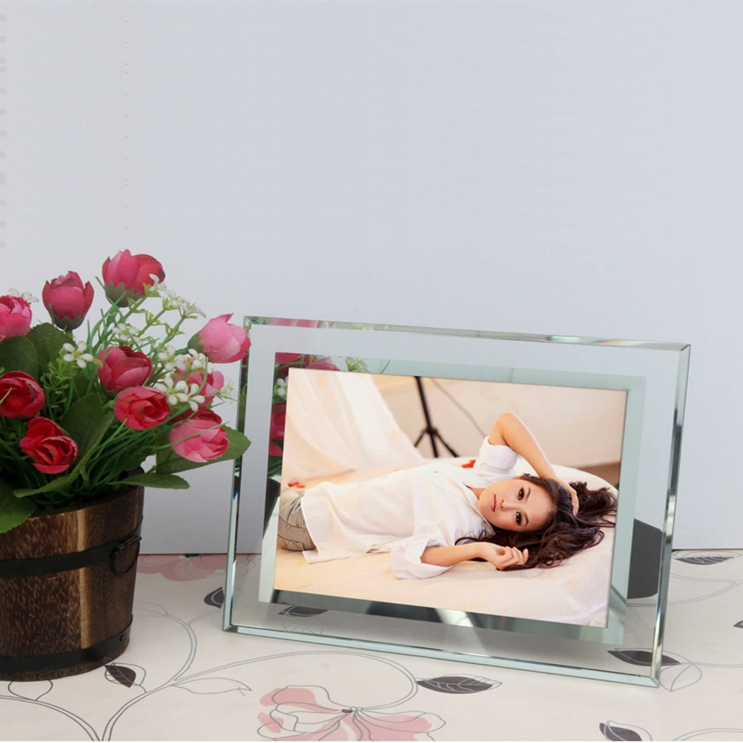 4x6 Glass Frame Small Photo High Transparency Vertical and Horizontal Style for Desk Shelf and Office Table Family Gallery and Wedding or Holiday Decoration