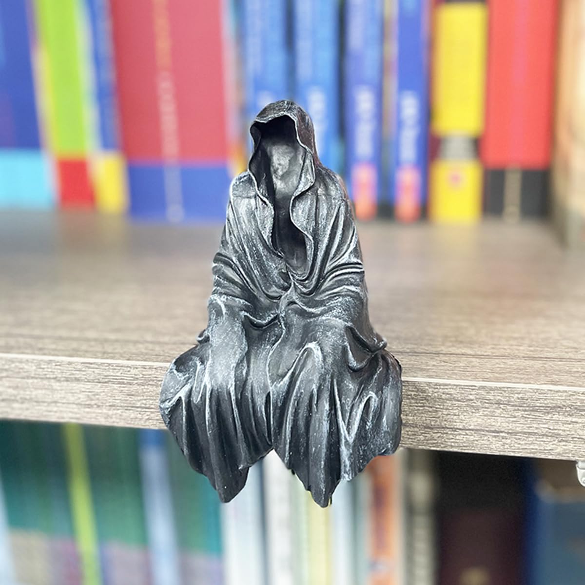 Peibang 5.9 Inch Mysterious Black Robe Statue -Spooky Decorations with Resin Figurine