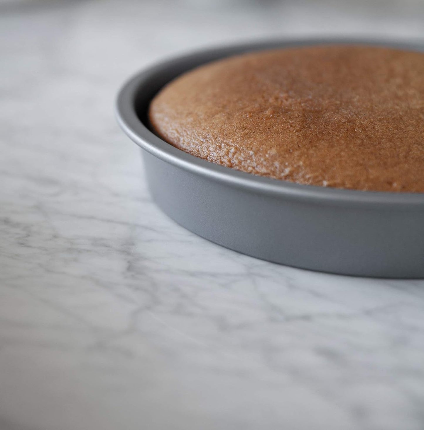 G & S Metal Products Company Baker Eze Nonstick 9-Inch Round Cake Pans, Set of 4