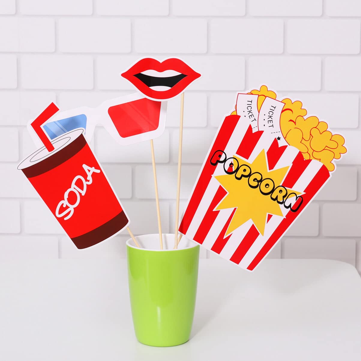 LUOEM Photo Booth Props Movie Night Photo Props Movie Party Decoration Supplies,Pack of 21