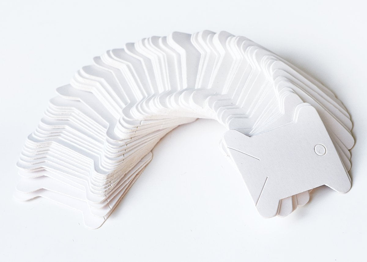 160 Pcs Paper Floss Bobbins for Embroidery Floss Organizer, Cross-Stitch Bobbins Card Thread Holder,Wrap and Store Floss,Craft DIY Sewing Storage,with free set of 6 needles and 1 threader（WHITE)