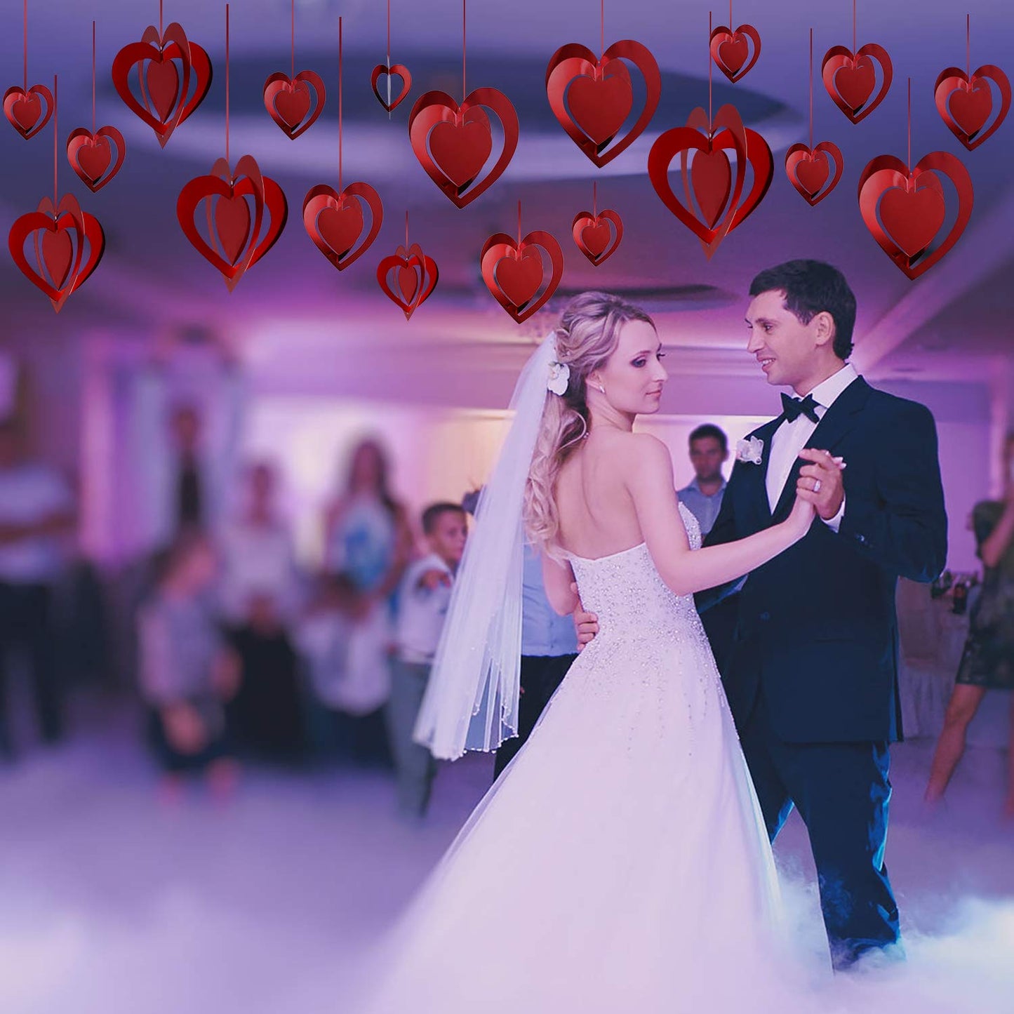 32 Pieces 32 pcs Valentine's Day Heart Hanging Foil Decorations Red 3D Swirl Hearts Garland Ornaments with Ribbon for Valentine Wedding Party Favors Anniversary Tree Party (Classic Heart)