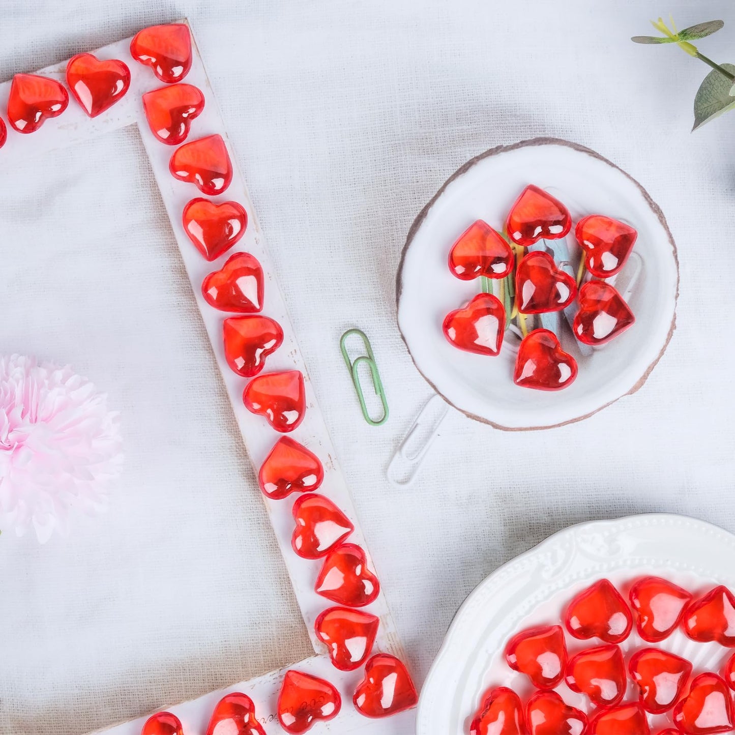 215pcs Red Heart Acrylic, 1Inch Crystal Rhinestones, Diamond Fake Gems Vase Filler for Table Scatters Wedding Party Event Valentine's Day Decoration Favor