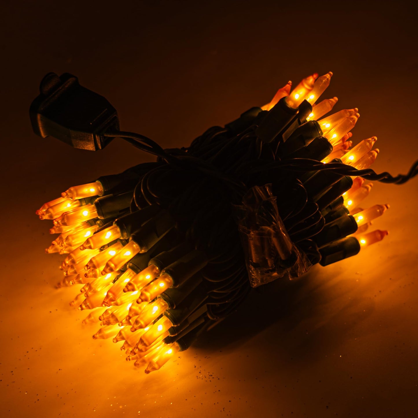 Christmas Lights, 20FT 100 Count Incandescent Mini Christmas Tree Light, Waterproof Xmas String Lights for Outdoor Indoor Home Party Yard Decorations, Gold