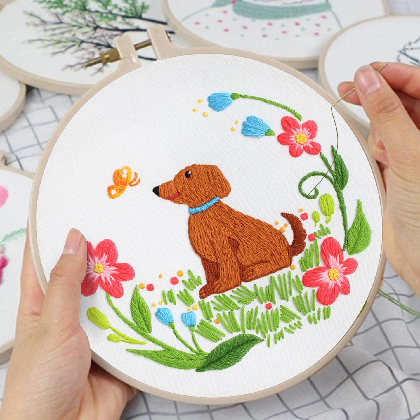 Louise Maelys Dog Embroidery Kits for Beginners with Floral Pattern,Cross Stitch Kit for Adults DIY Needlepoint with Embroidery Instructions