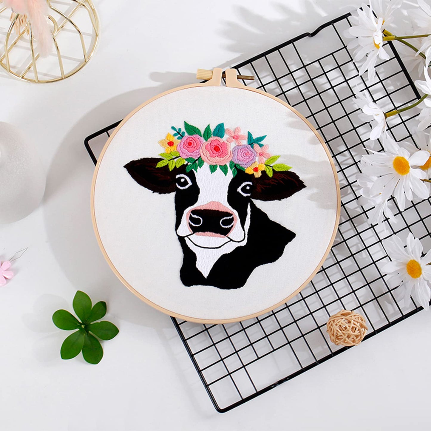 Louise Maelys Cow Beginners Embroidery Kits,Cross Stitch Starter kit for Adults with Embroidery Cloth Hoop Needles Instruction and Threads