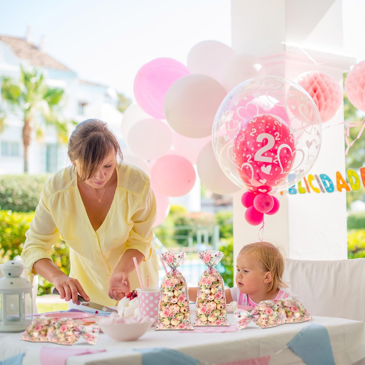 Outus 100 Pieces Eucalyptus Party Cellophane Treat Bag Floral Candy Bags for Baby Shower Wedding Bridal Shower Supplies Favors Decorations Birthday Theme Greenery Floral Graduation Decor (Flowers)