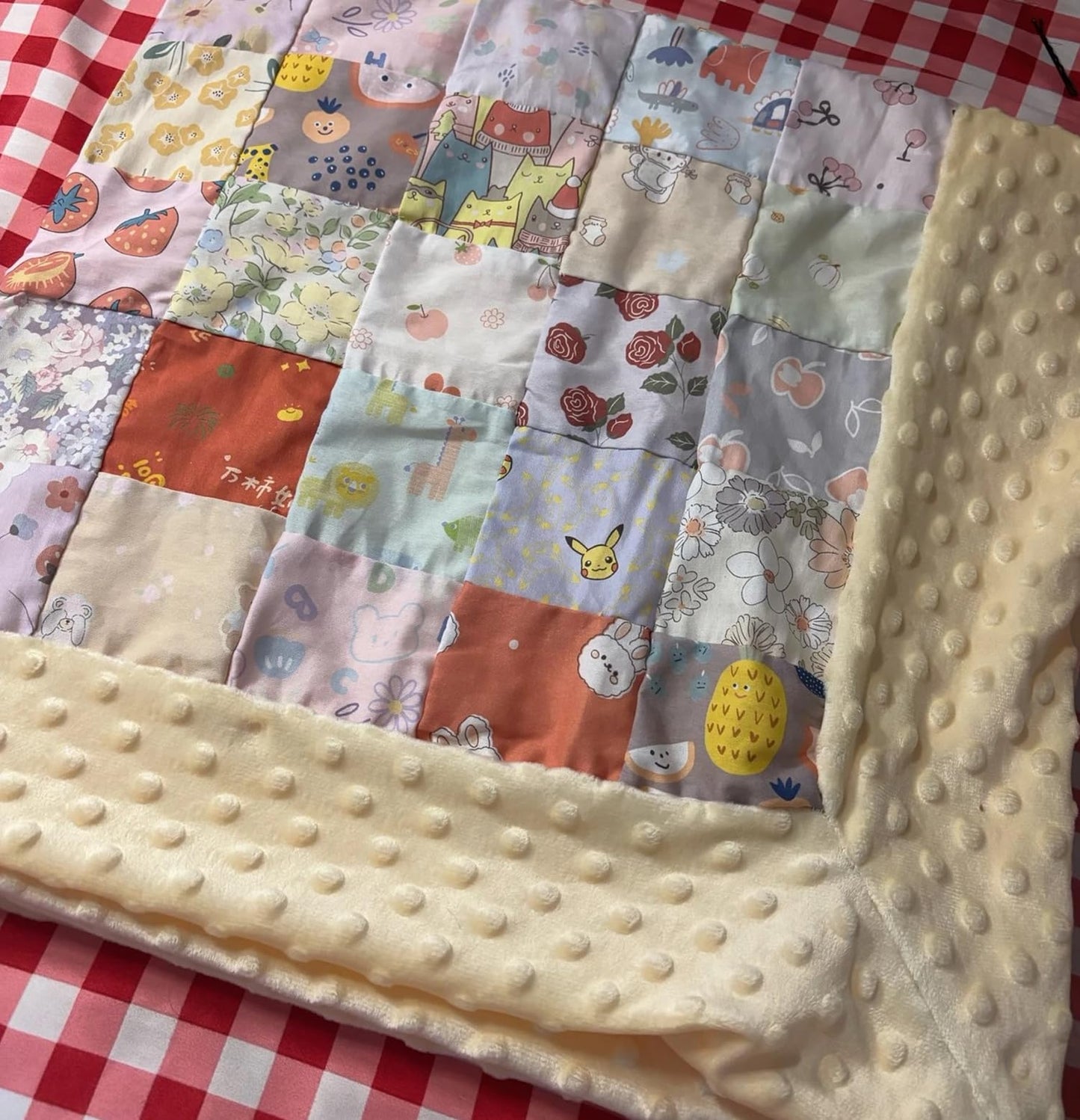 7Pcs 20" x 20" Cotton Fabric DIY Making Supplies Quilting Patchwork Fabric Fat Quarter Bundles DIY for Quilting Cotton Patchwork Cushions (Strawberry, 20" x 20")