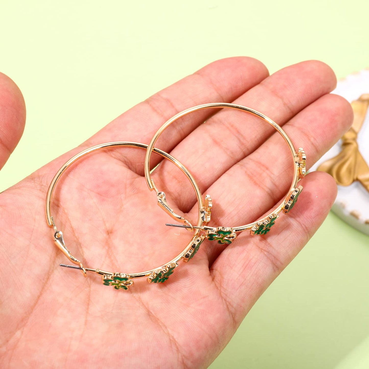 BVGA St Patrick's Day Hoop Earrings Green Shamrock Charm Earrings Festive Clover Luck Hat Leprechaun Funny Irish Hoop Earrings Jewelry Gift for Women