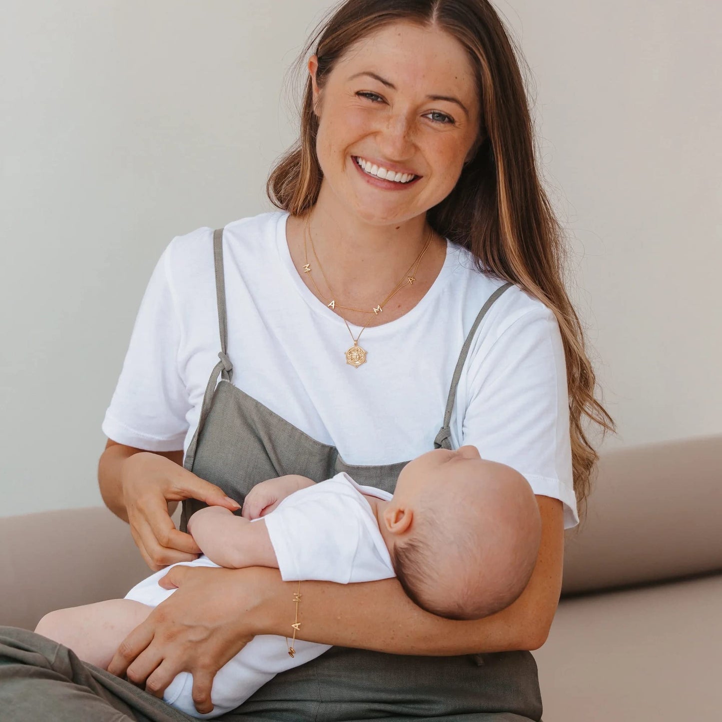 Mama Necklace for Women New Mom to Be Gift Mother Nekclace for Expecting Mom