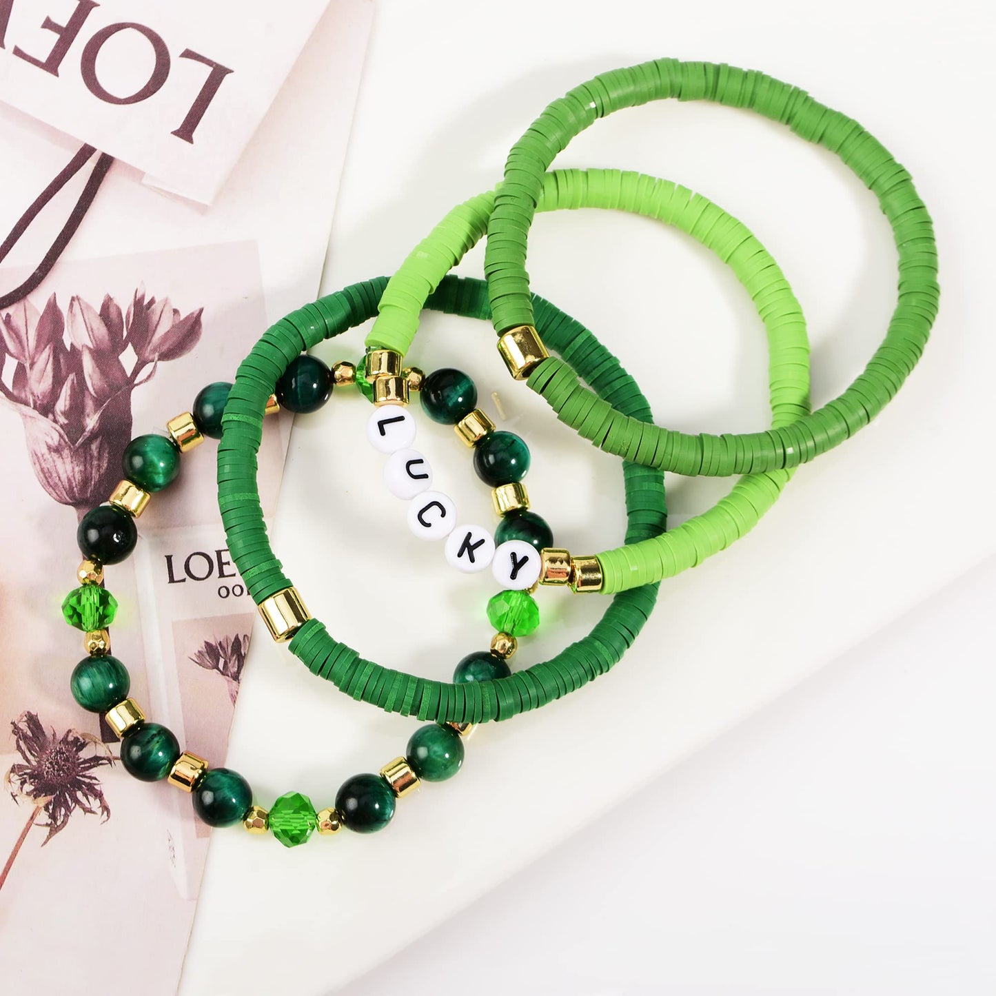 St. Patrick Day Heishi Bracelets for Women Clay Beaded Stretch Bracelets Stackable Crystal Stone Beaded Green Bracelets Set Friendship Boho Outfits Jewelry