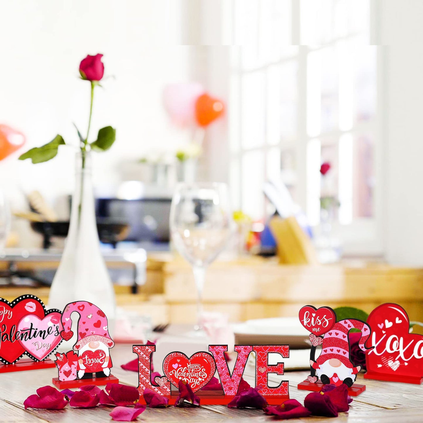 5 Pcs Valentine's Day Wooden Table Sign Decoration Freestanding Table Centerpiece Sign Romantic Love Heart Shape Home Decor Tiered Tray Wood Gnome Valentines Day Accessories(Red)