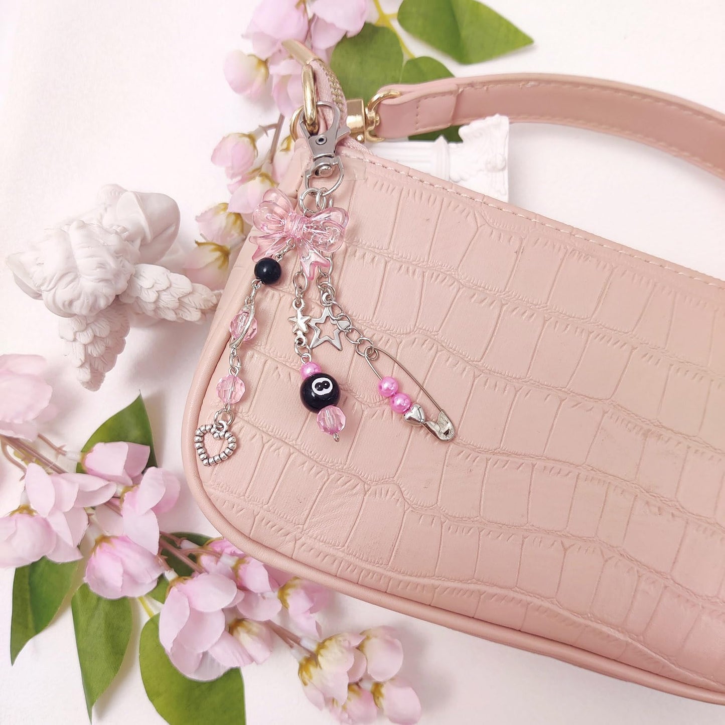 cioatu Y2K Aesthetic Keychains for Women Cute Flowers Star Cake Jellyfish Keychins Charms Kawaii Bag Purse Decor (Pink & Clear Bow)