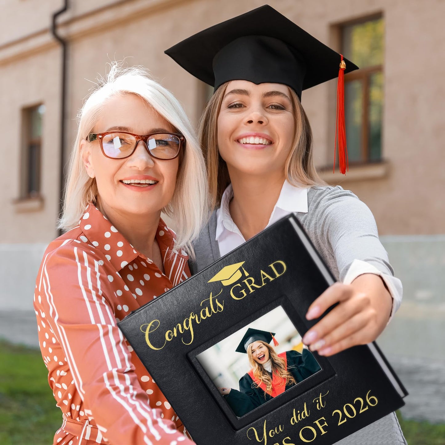ReliThick Graduation Photo Album Holds 200 Pcs 4 x 6 Inch Photo 2026 Graduation Leather Album with Front Window Memory Scrapbook for College Graduate Gift (Delicate)