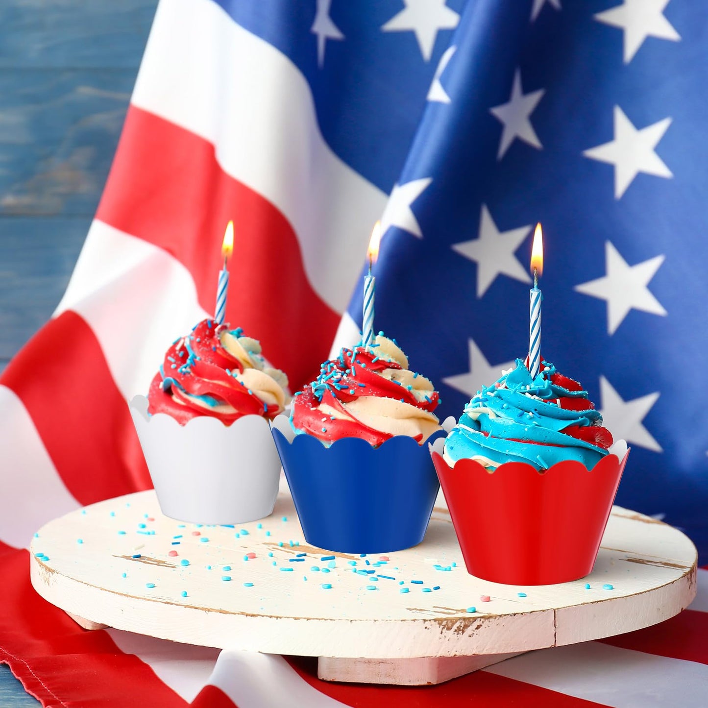Domensi 100 Pcs Patriotic Cupcake Liners 4th of July Cupcake Wrappers Red White Blue Baking Cups 250th Anniversary Muffin Baking Liners for USA Veteran Memorial Labor Day Birthday Party Decor
