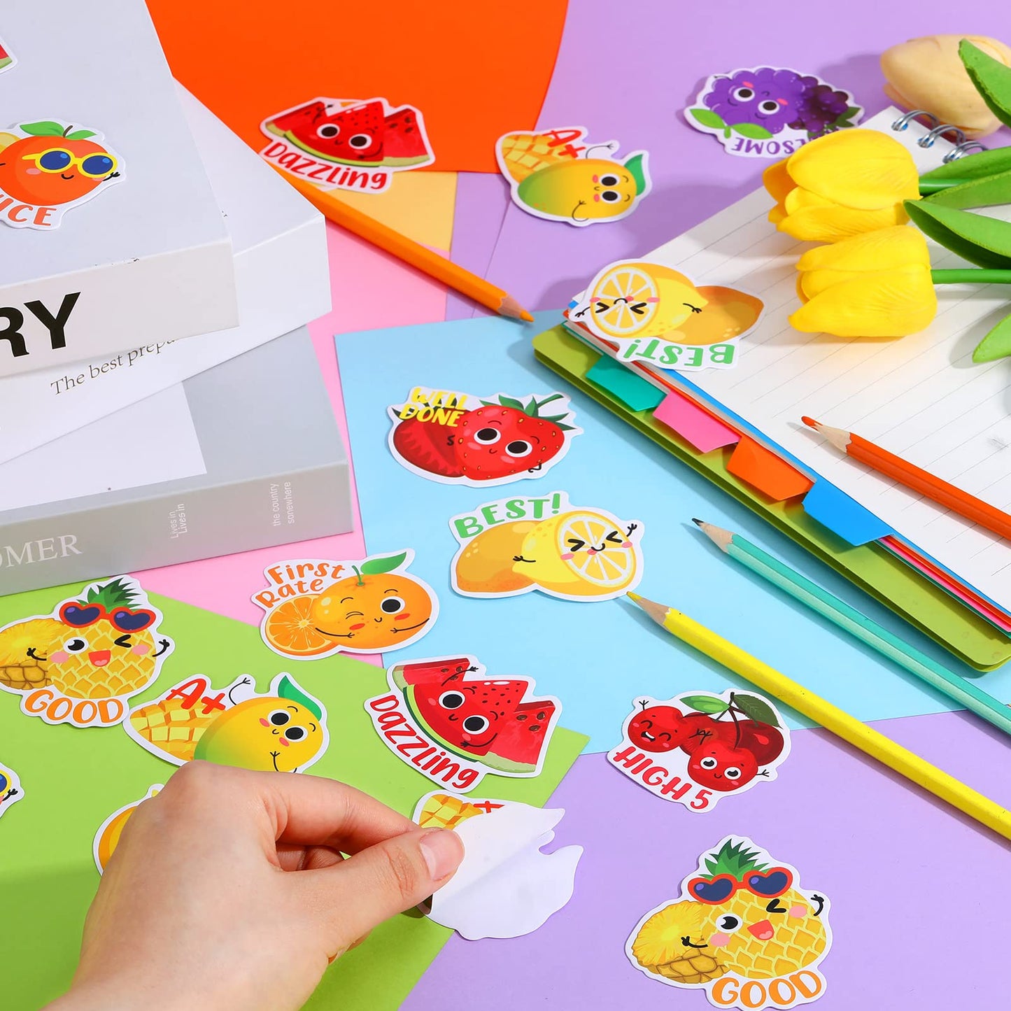 Jetec 300 Pcs Scratch and Sniff Sticker for Kids Smelly Scented Motivational Reward Stickers Teacher Incentive Positive Decal for Student Classroom Chart School Supplies(Fruity)