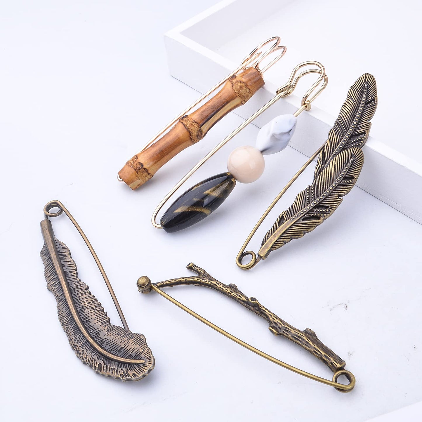 5pcs Vintage Chic Brooch Extra Large Safety Pins Heavy Duty Safety Pins Accessories for Women Men Girls Clothing Sweaters Shawls Collars Scarf Blankets Crafts, 5 Styles