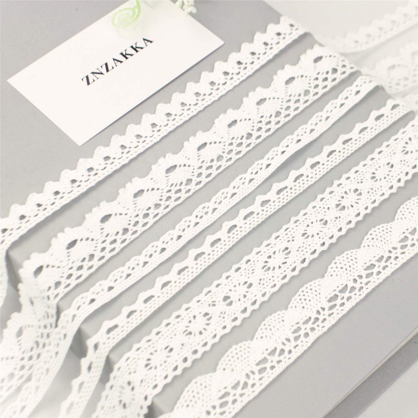 ZNZAKKA White Lace Ribbon Cotton Crochet Lace Trim Eyelet Lace Trim for Scrapbooking Dream Catcher Decorative Crafts Supply (30 Yards)