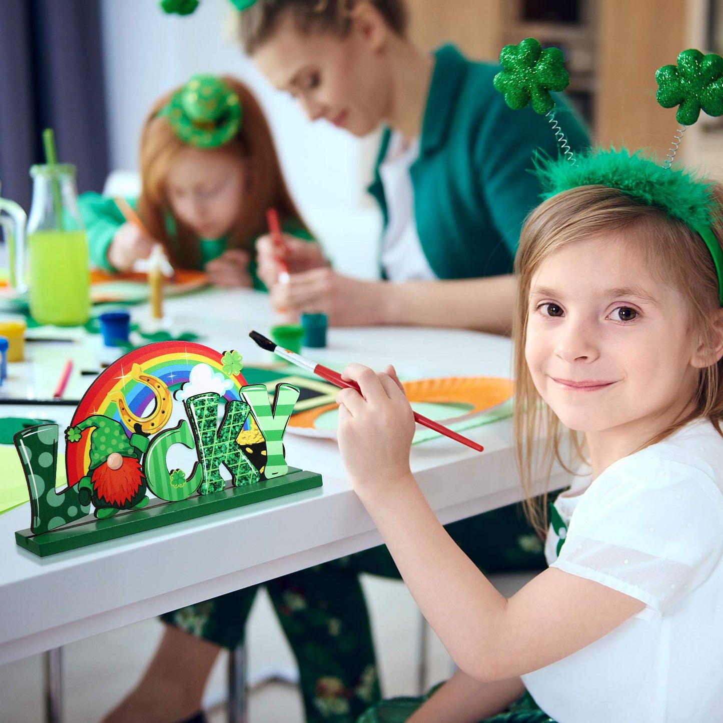3 Pieces St. Patrick's Day Table Decoration Shamrock Sign Centerpieces Leprechaun Decoration Wooden Irish Themed Decor for St. Patrick's Day Dinner Coffee Tier Tray, 7.87 x 4.72 Inch