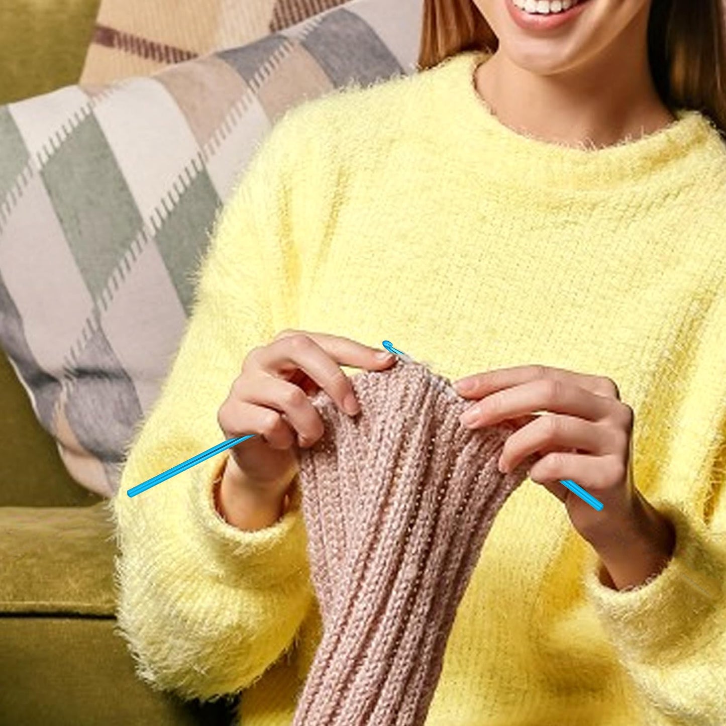 10Pcs 5mm Crochet Hook, Aluminum Knitting Needles Craft Yarn, Crochet Hook for DIY Craft, Gold Crochet Needles for Knitting Scarf(Blue)