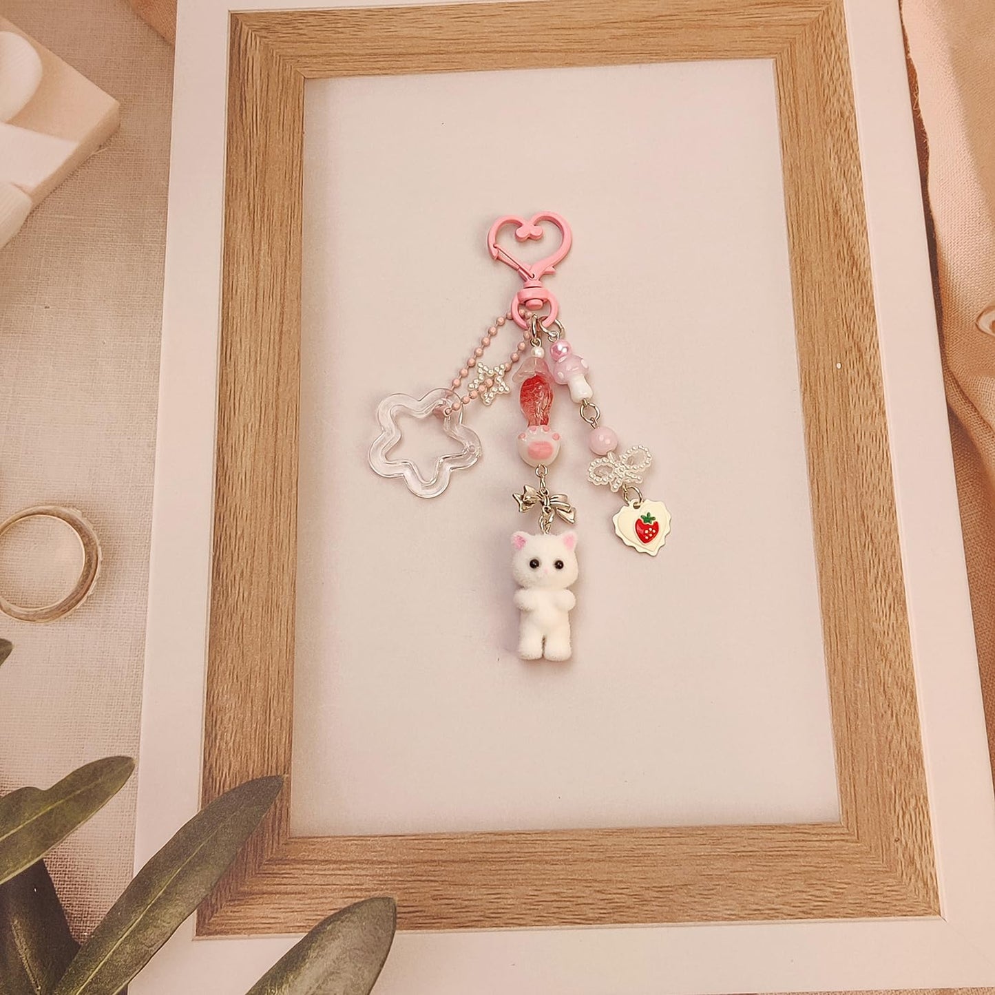 Nalefow Cute Pink Keychain, Fuzzy Cat Keychain Aesthetic Y2K KeychainCharms Stylish KeychainsAccessories for Bag Charms Purse Gifts (1PCS Pink White Cat)