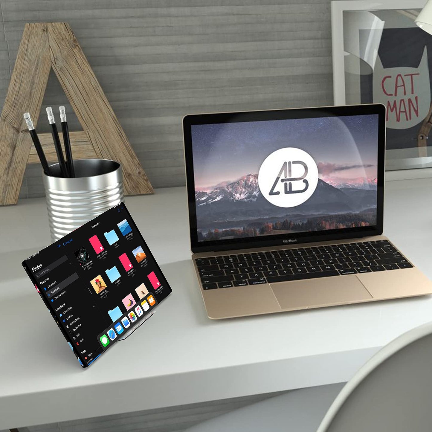 Boloyo Acrylic Book Stand Without Ledge,6 Inch 4PC Clear Acrylic Display Easel Transparent Display Stand Holder Tablet Holder for Displaying Pictures,Books,Artworks, CDs