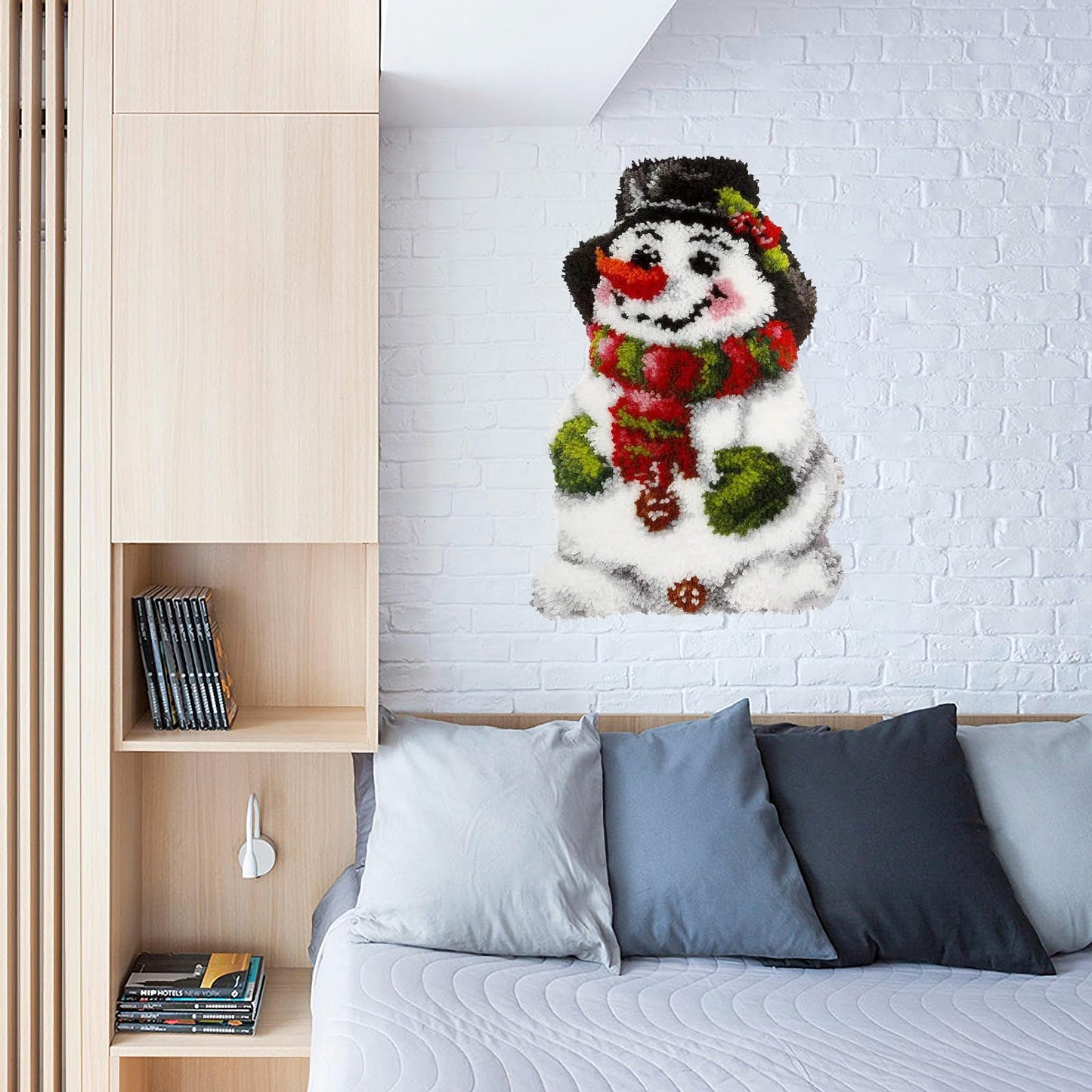 Christmas Latch Hook Kits, Snowman Latch Hook Kits Rug with Pattern Printed Crochet Needlework Crafts for Kids/Adults, 20.4X15inch/52X38Cm