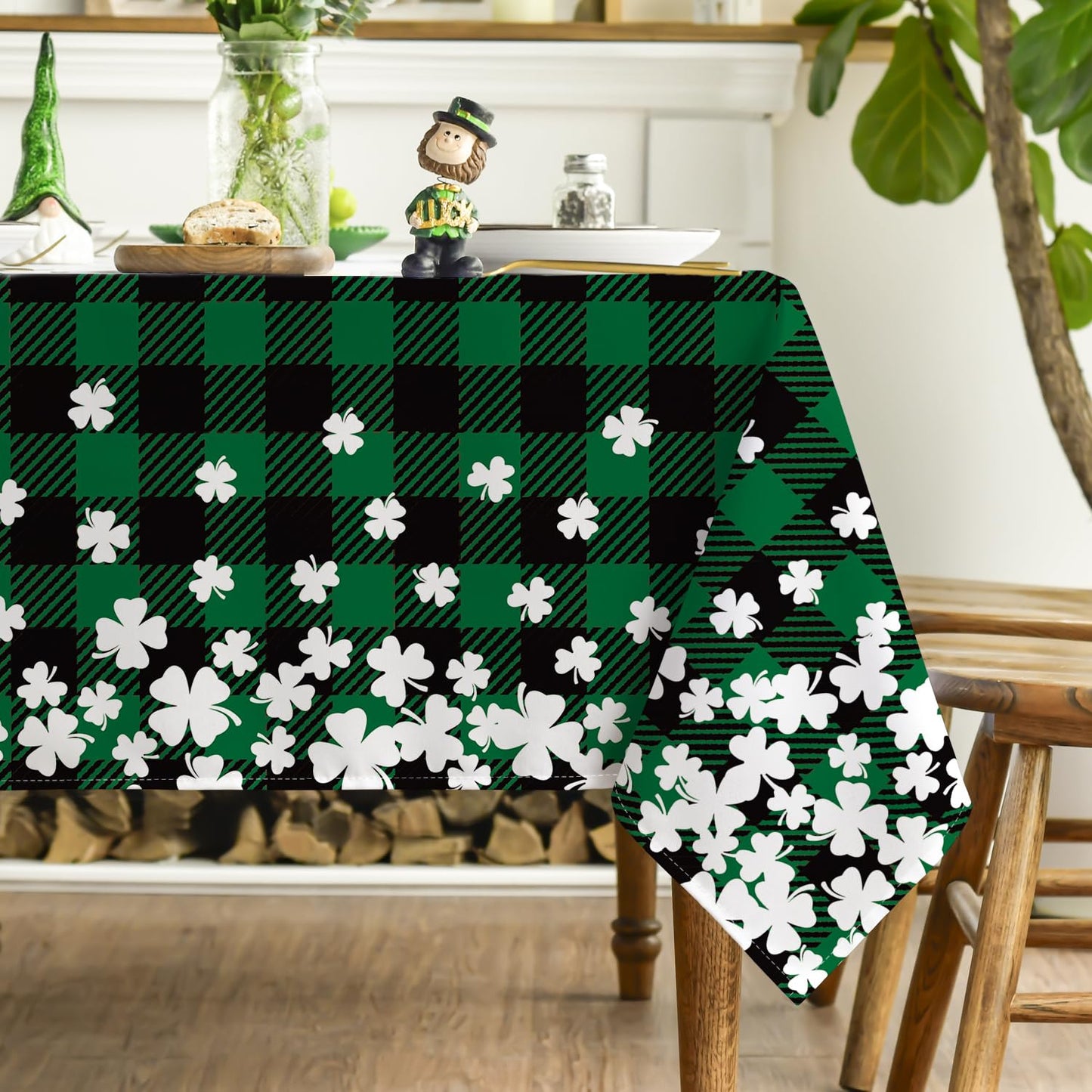 St. Patrick's Day Rectangular Tablecloth 60×84 Inch, Buffalo Plaid Shamrock Lucky Washable Table Cover for Party Picnic Dinner Decor