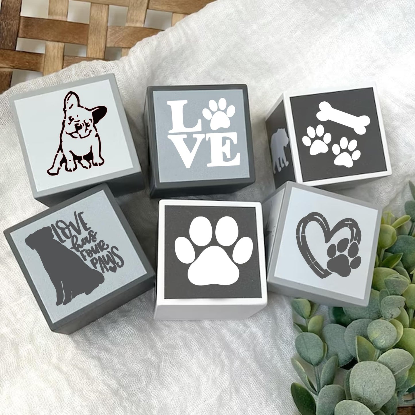 Small Stencils for Painting on Wood Reusable, 3 Inch Reusable Stencil for Craft Ornament Paint Template Stencils for Wall Card Rock Wood Signs Coasters Canvas Home Decor (Dog)