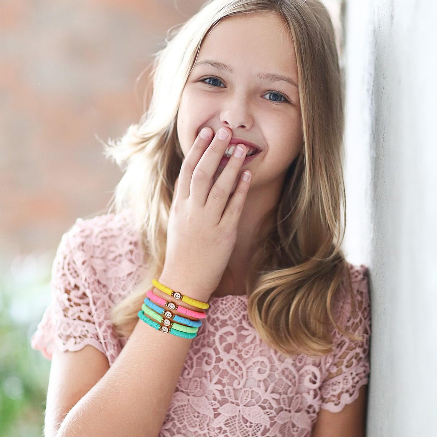 JIASHUYEYE Smile face Preppy Bracelets for Teen Girls - Stackable Boho Surfer Friendship Bracelets Set for Little Girls & Women