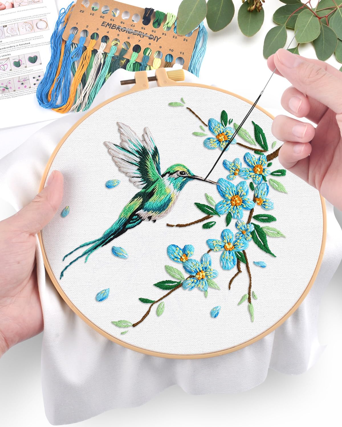 Embroidery Kit for Beginners, Hummingbird and Flower Cross Stitch Set for Include Embroidery Cloth Hoops Threads for Craft Lover Hand Stitch with Embroidery Skill Techniques (Green Hummingbird)